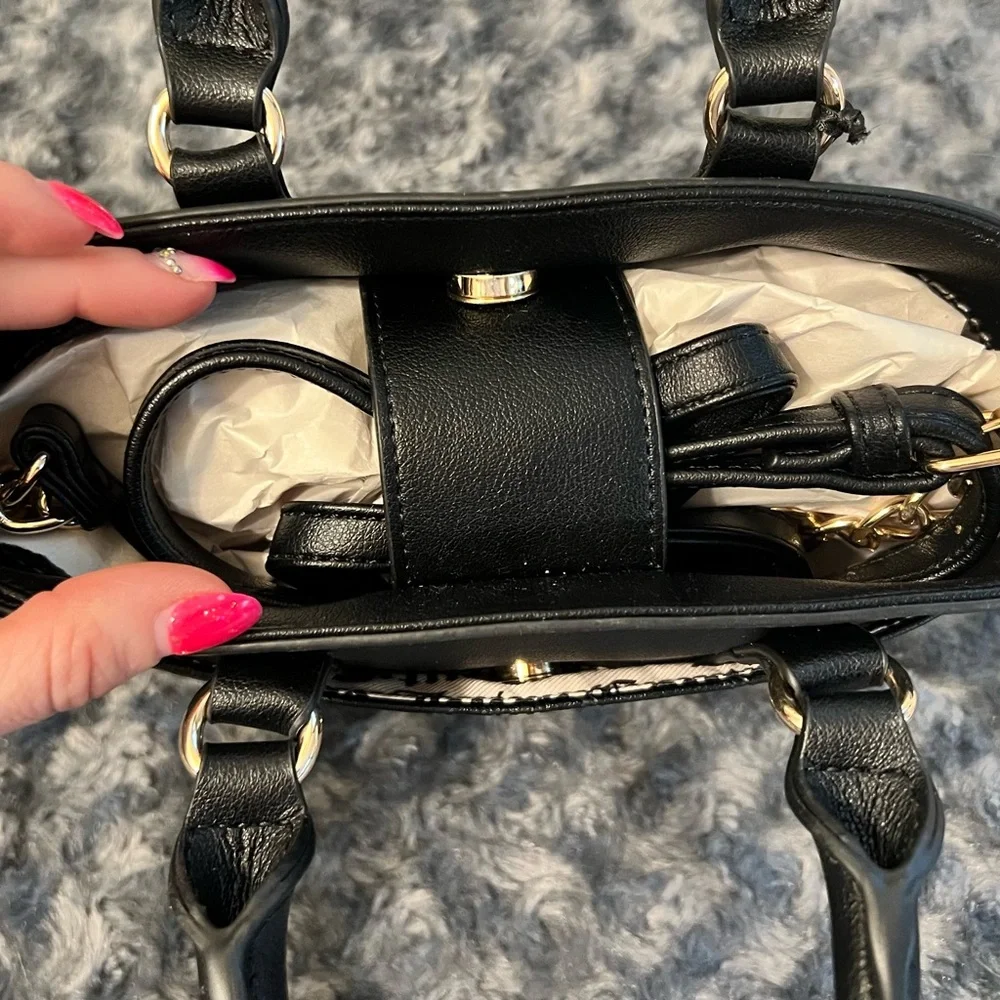 NWT Juicy Couture Black Mini Satchel Crossbody with Embossed Design 🖤